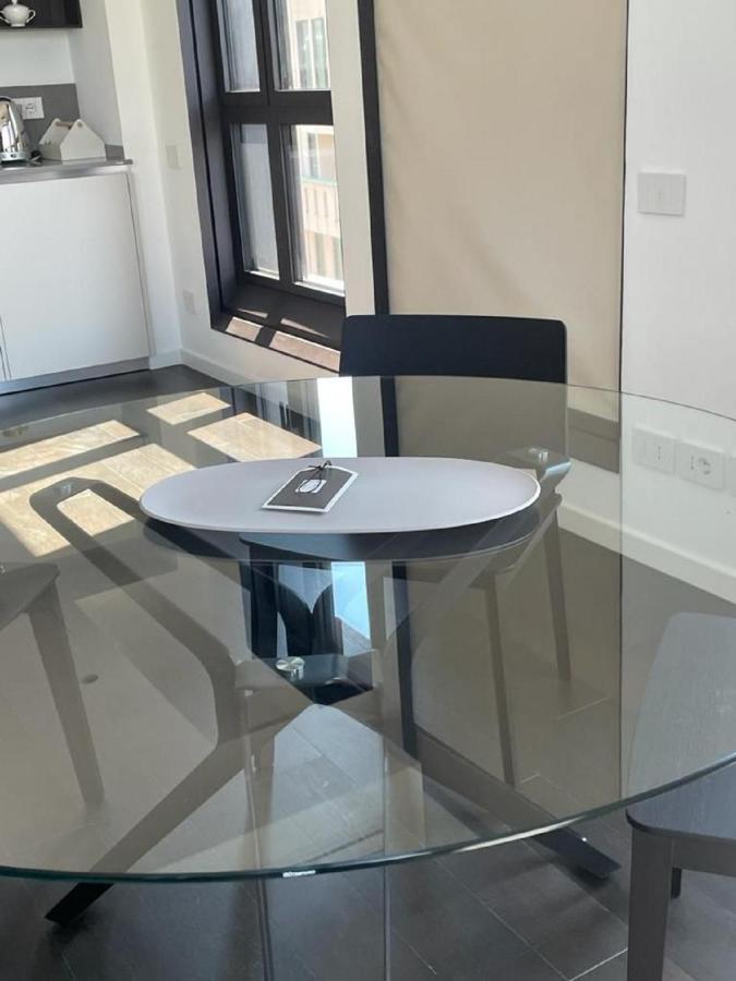 Number House - Number 11 Apartment Milan Bagian luar foto