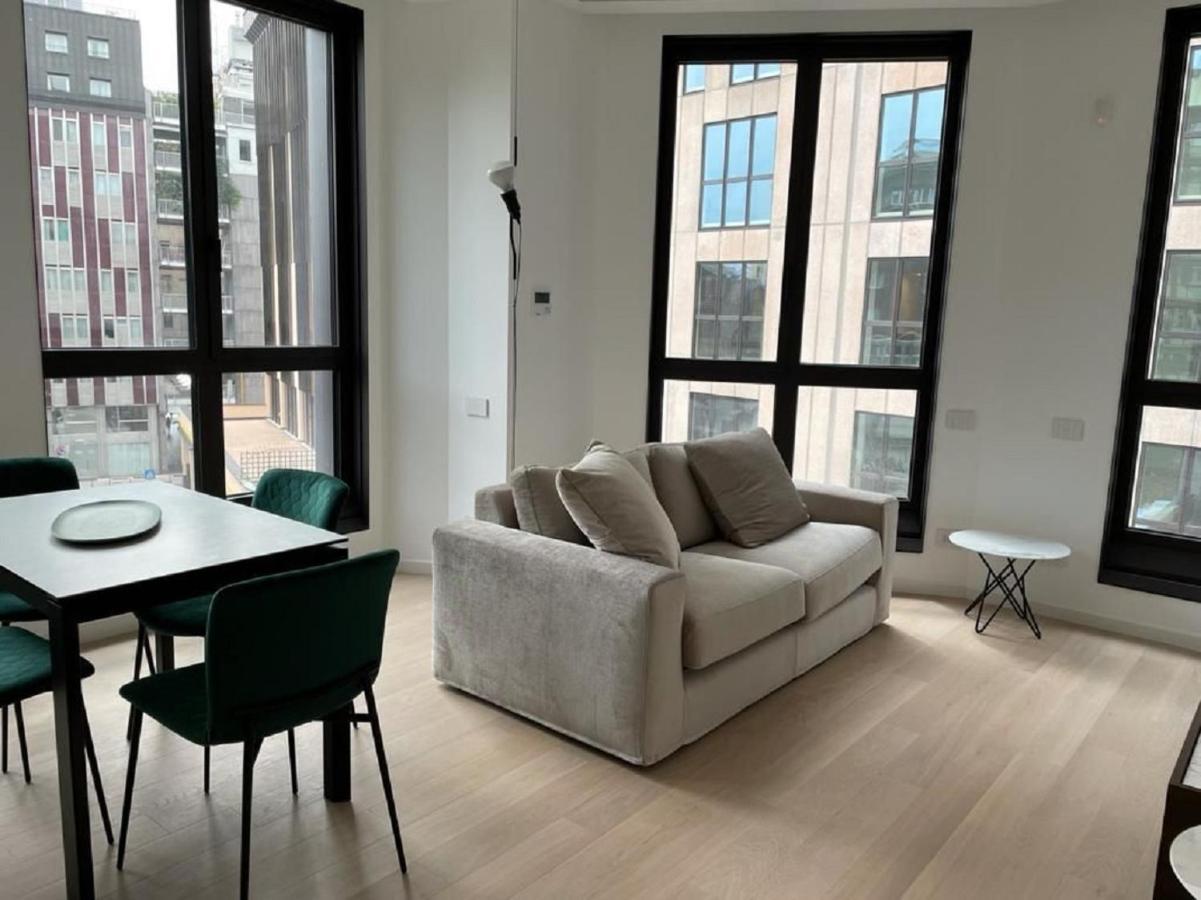 Number House - Number 11 Apartment Milan Bagian luar foto